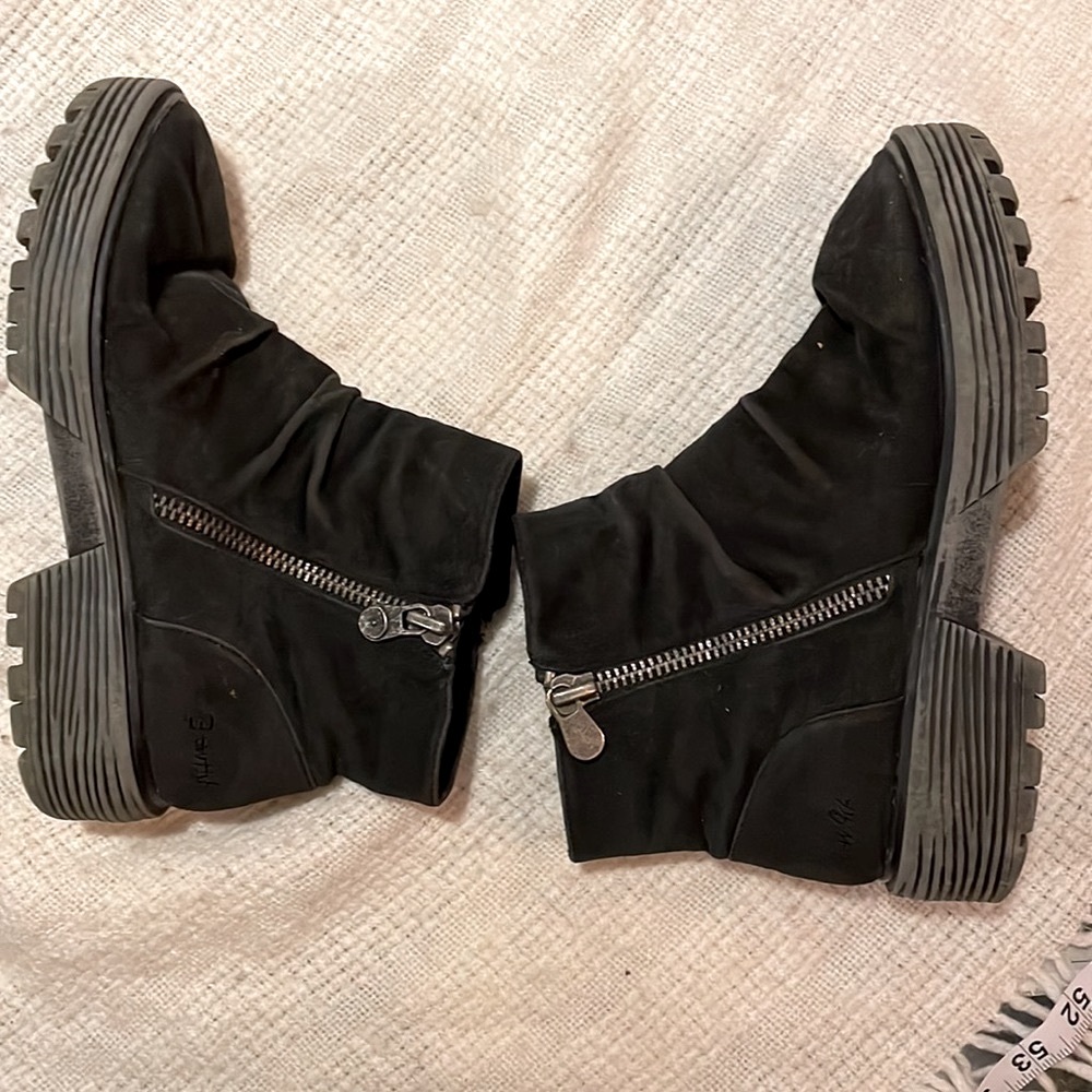 Blowfish, Miami Designer, Black Canvas Ankle Boots size 8